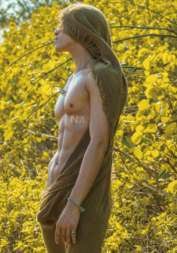 Whoseman-4-明星教練男丁格爾-芬達-全裸非全見寫真書